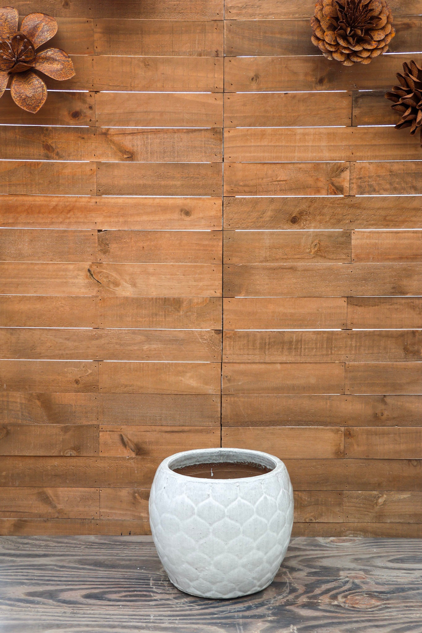 Pina Planter Snow Monkey