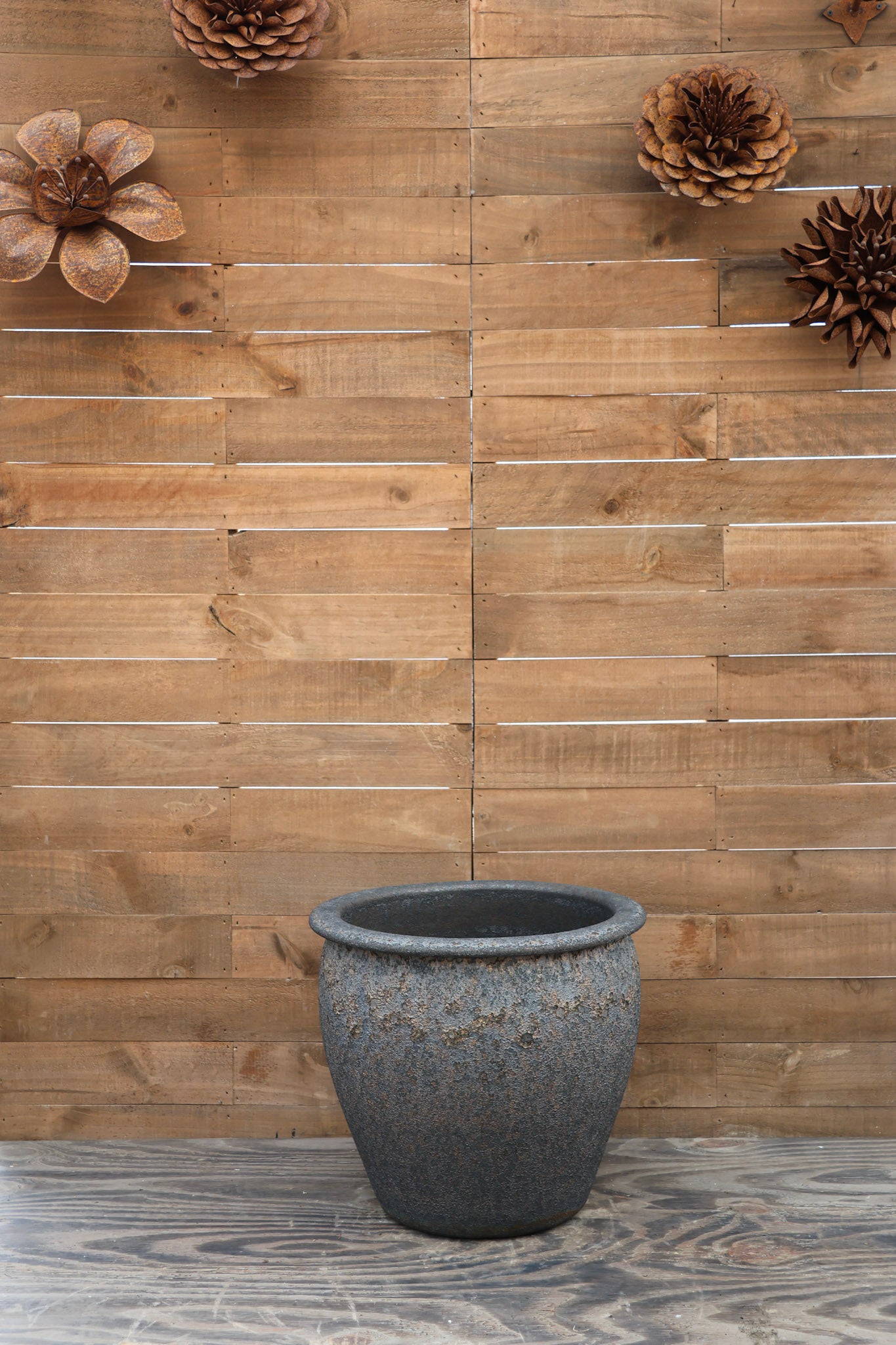 Fish Bowl Planter Silver Rock